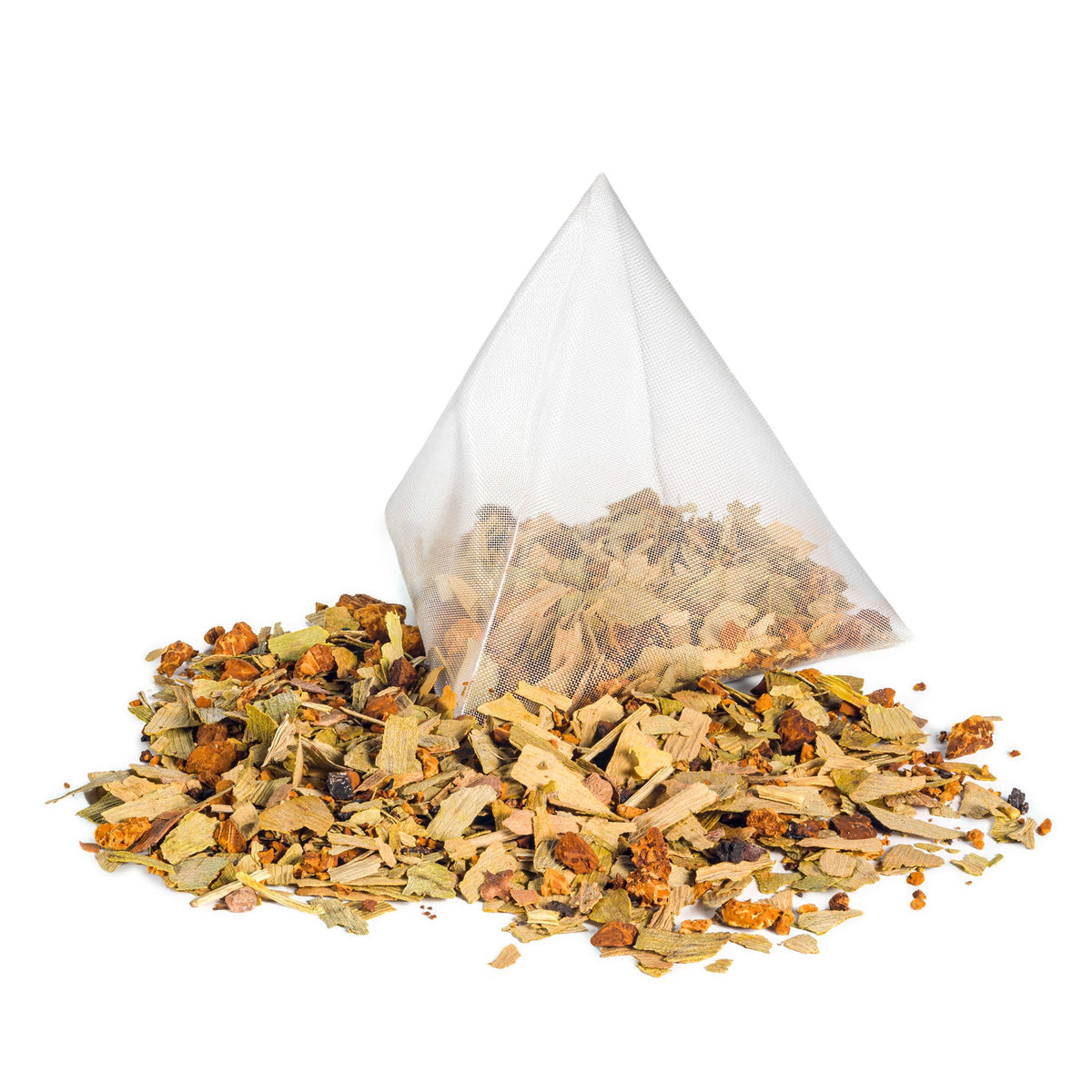 Tasse de thé Ginkgo Biloba avec infusion de Chaga